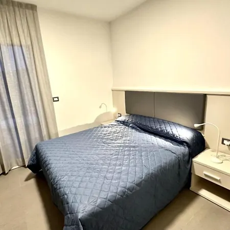 Near With Pool Access Appartement *